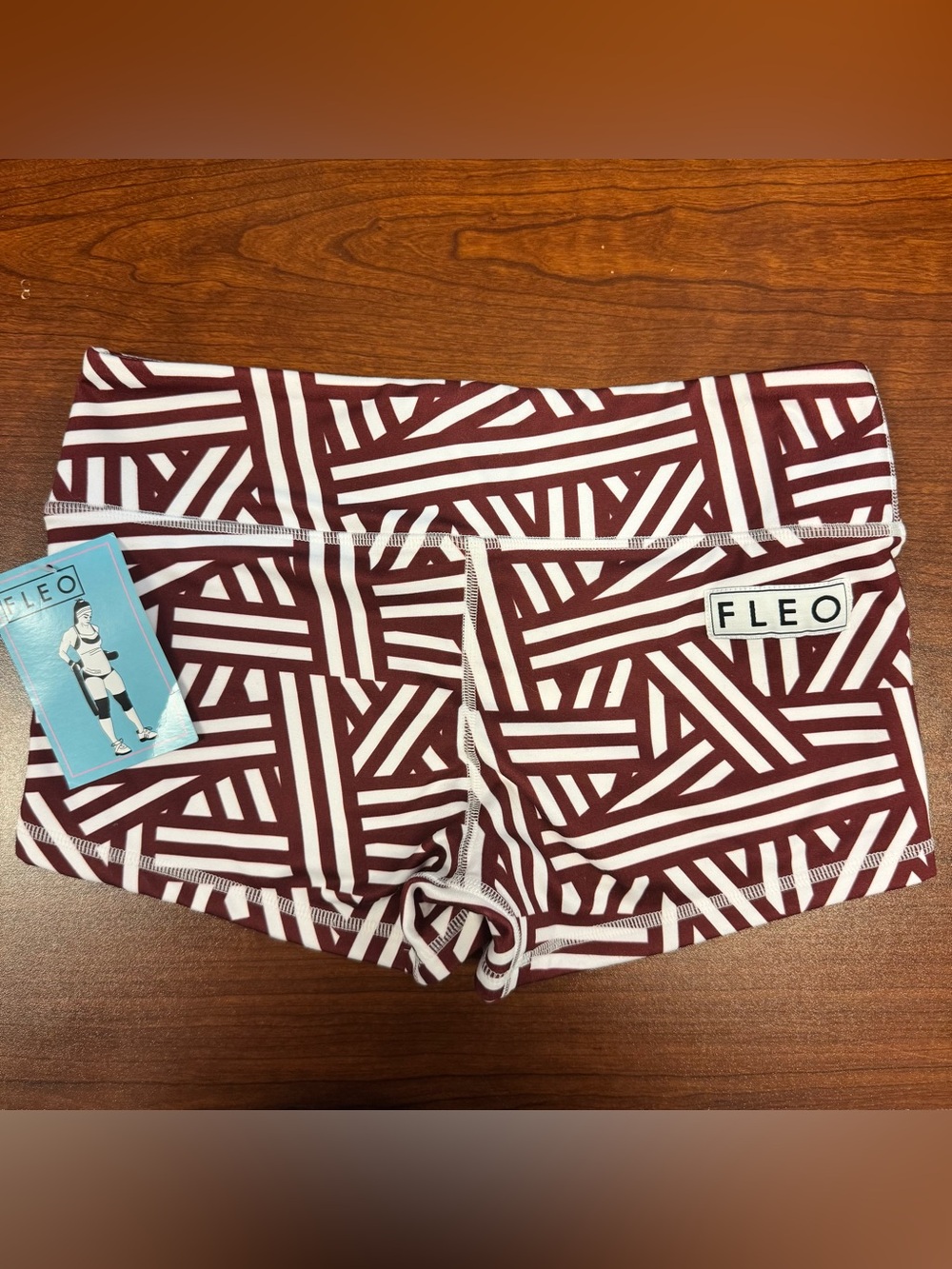 NWT fleo shorts